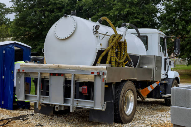Best Luxury portable toilet rental  in Atlanta, IL